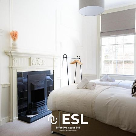 Most Central Luxury Grade 2 Listed Apartment Overlooking Shrewsbury Square - Free Parking Exterior foto
