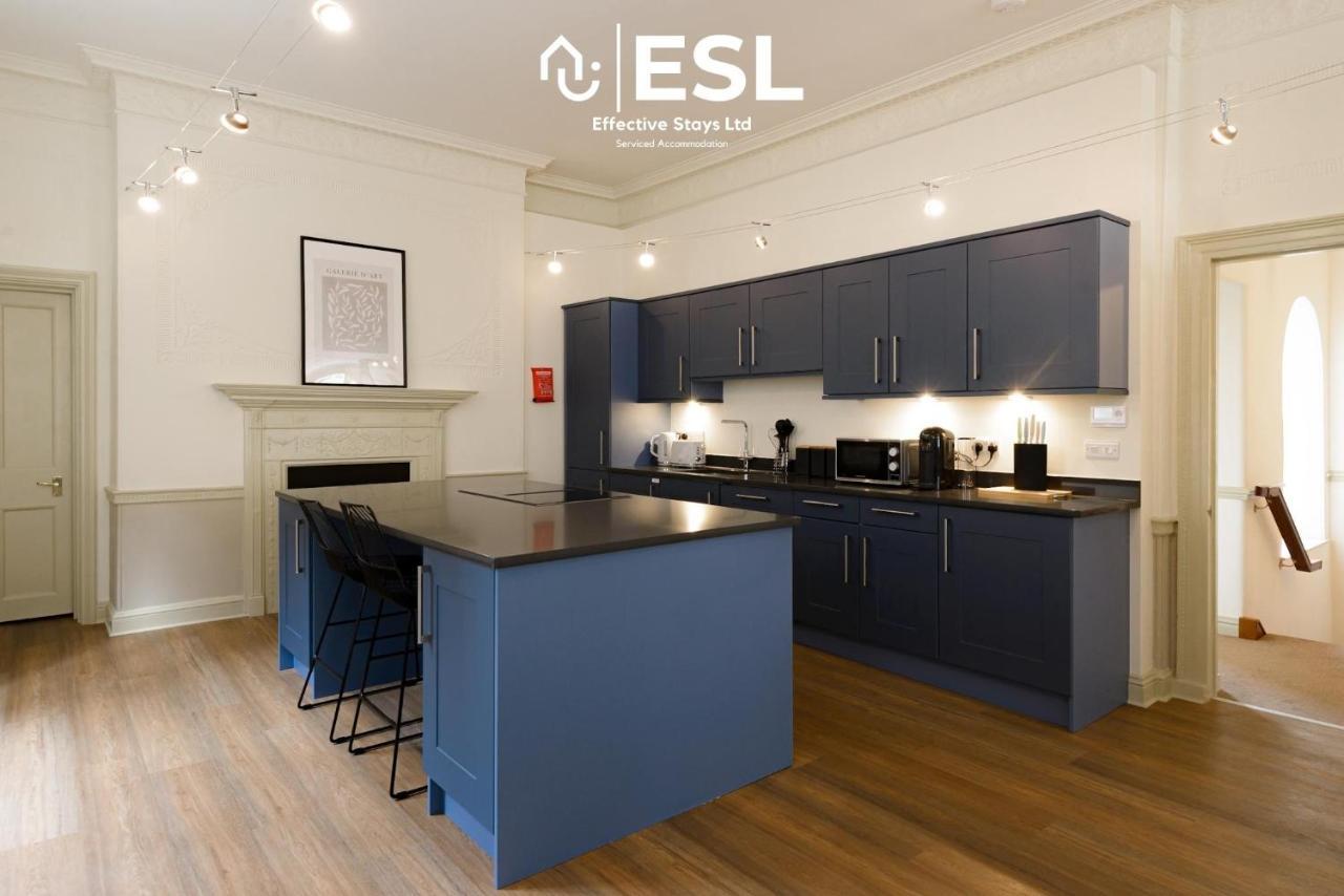Most Central Luxury Grade 2 Listed Apartment Overlooking Shrewsbury Square - Free Parking Exterior foto