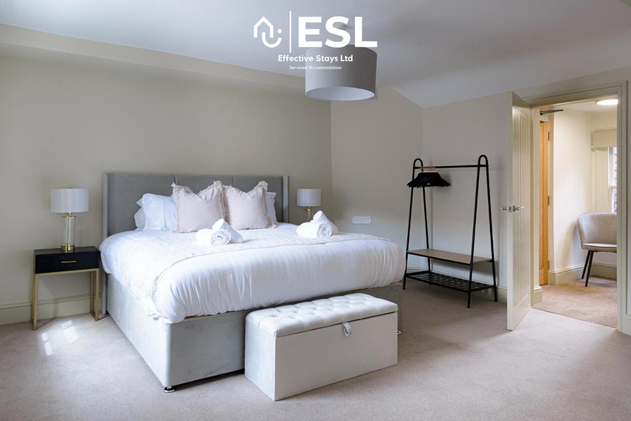 Most Central Luxury Grade 2 Listed Apartment Overlooking Shrewsbury Square - Free Parking Exterior foto